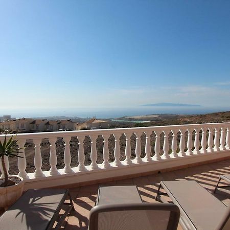 Vivatenerife - Villa With Pool, Jacuzzi And Sea View Chayofa Exterior photo