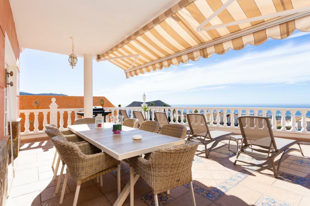 Vivatenerife - Villa With Pool, Jacuzzi And Sea View Chayofa Exterior photo