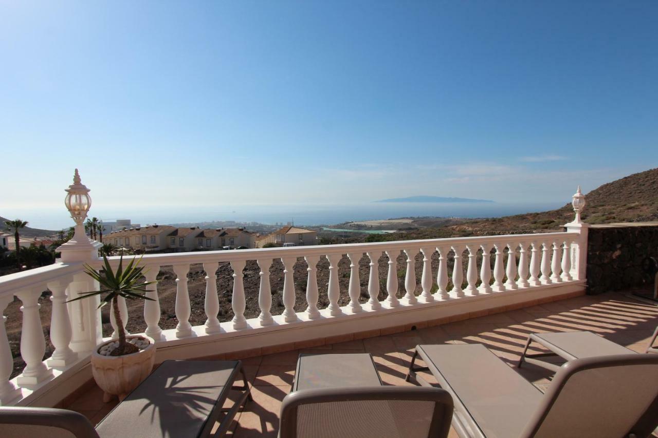 Vivatenerife - Villa With Pool, Jacuzzi And Sea View Chayofa Exterior photo